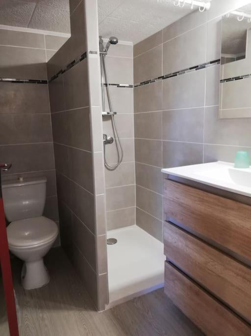 Studio 28M2 Climatise,Wifi, Proche Des Calanques,Plages 라시오타 외부 사진